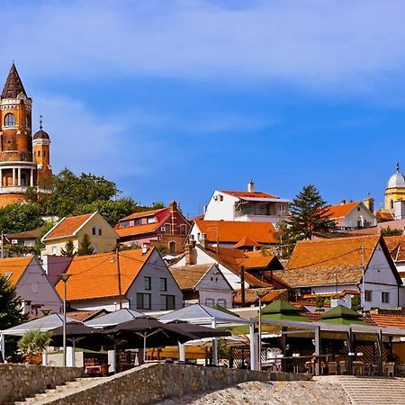River Side Suites Белград Екстер'єр фото